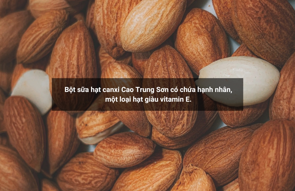 Bột sữa hạt canxi Cao Trung Sơn có chứa hạnh nhân